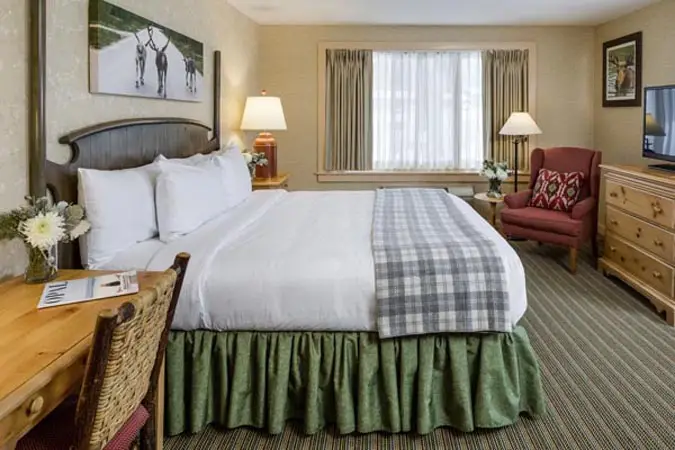 Image for room PWLRK - Walk In Level Lodge Room King Bed